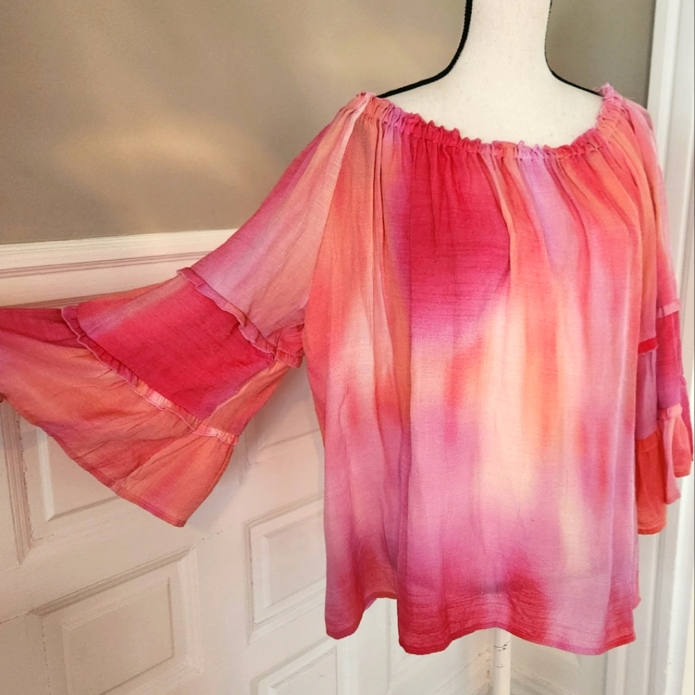 Zak and Rachel woman peasant shirt size 1x Pinks And purples. Off shoulder